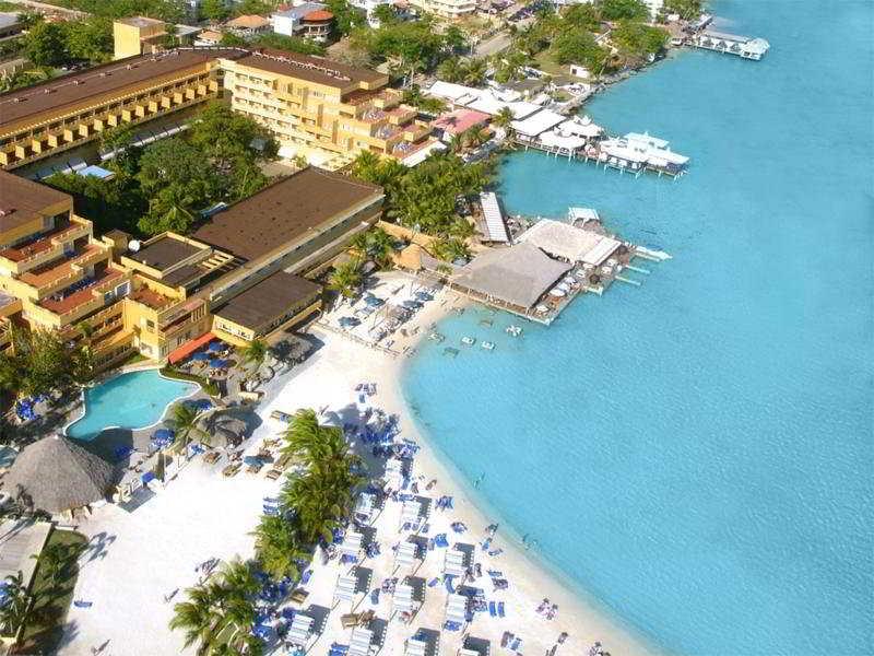 บี ลีฟ เอ็กซ์พีเรียนซ์ อามากา สวีท ออล อินคลูซีฟ Hotel โบกา ชิกา ภายนอก รูปภาพ